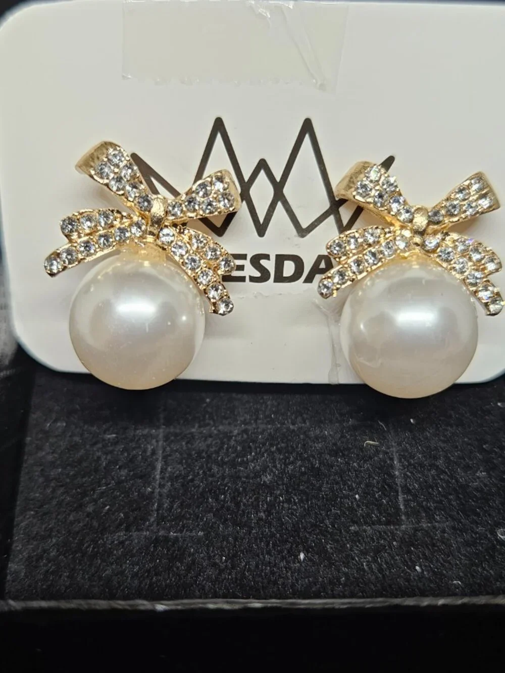 Gold Crystals Ribbon / Pearl Stud Earrings